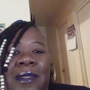 Meet your Posher, Sylvia